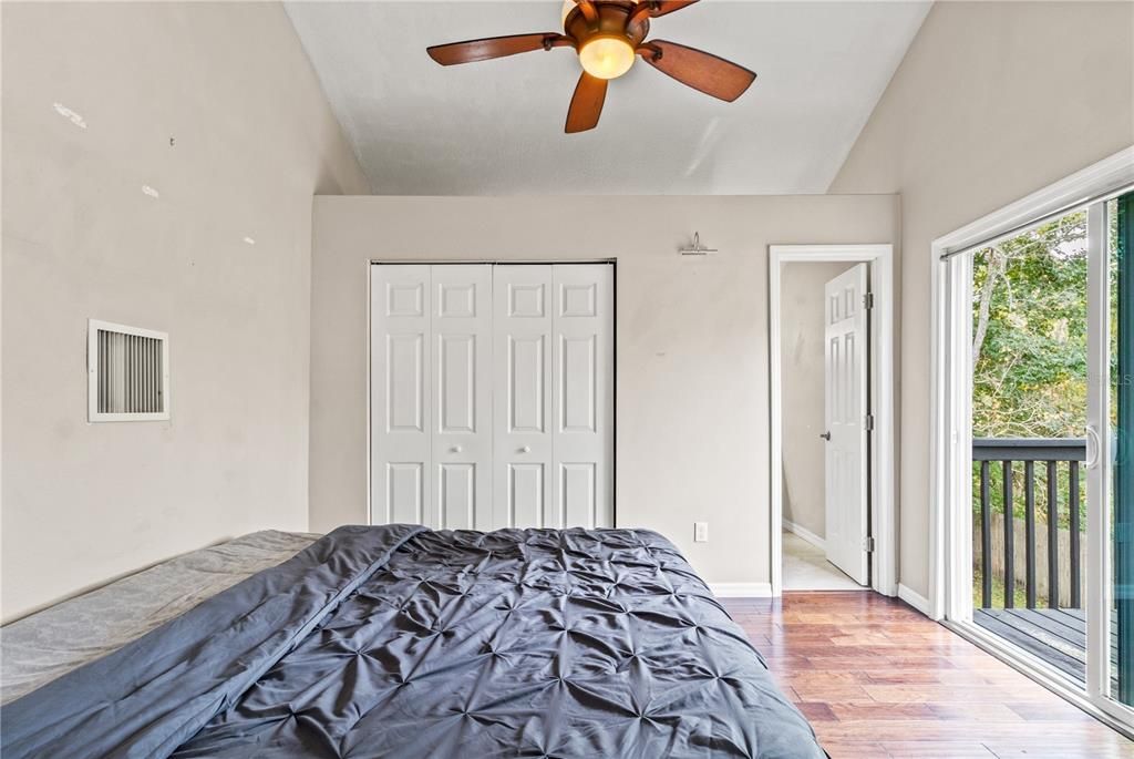 En Venta: $270,000 (3 camas, 3 baños, 1265 Pies cuadrados)