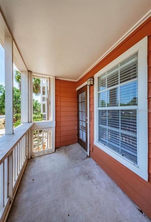 For Rent: $1,475 (1 beds, 1 baths, 642 Square Feet)