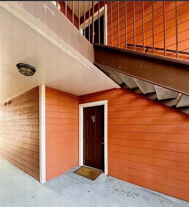 For Rent: $1,475 (1 beds, 1 baths, 642 Square Feet)