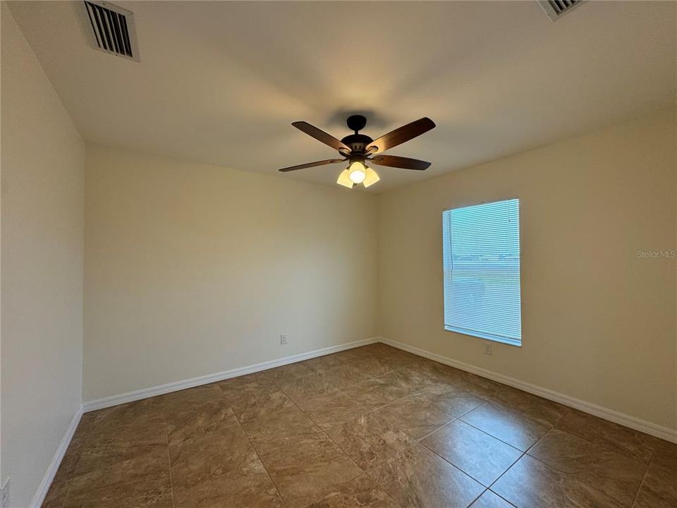 En Renta: $1,400 (2 camas, 1 baños, 821 Pies cuadrados)