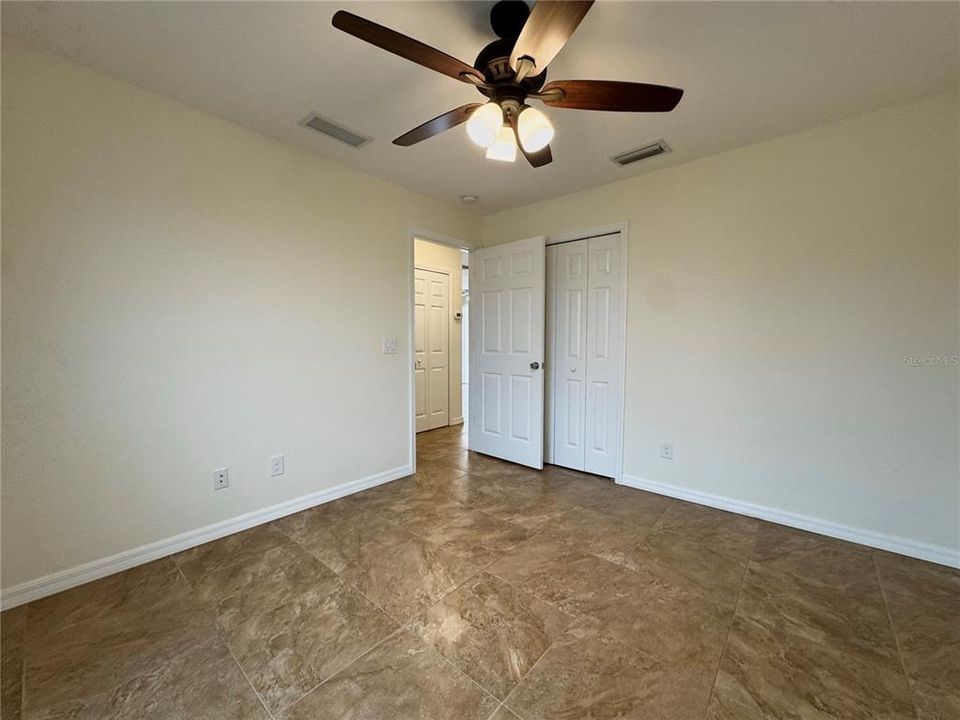 En Renta: $1,400 (2 camas, 1 baños, 821 Pies cuadrados)