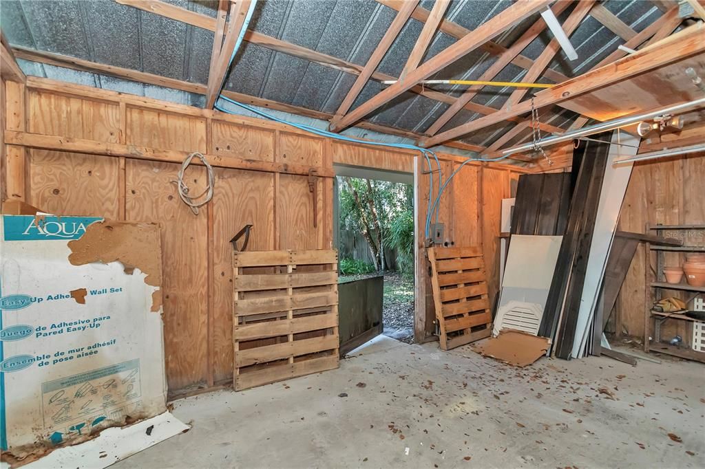 На продажу: $198,000 (4 спален, 2 ванн, 1686 Квадратных фут)