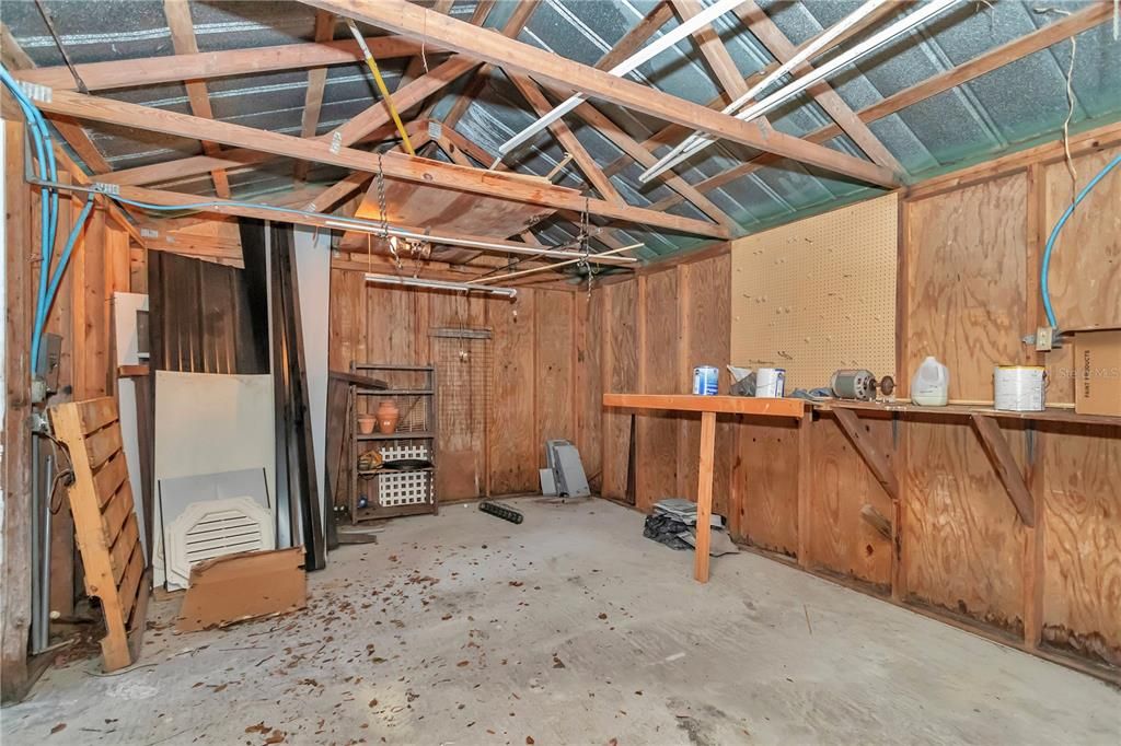 На продажу: $198,000 (4 спален, 2 ванн, 1686 Квадратных фут)