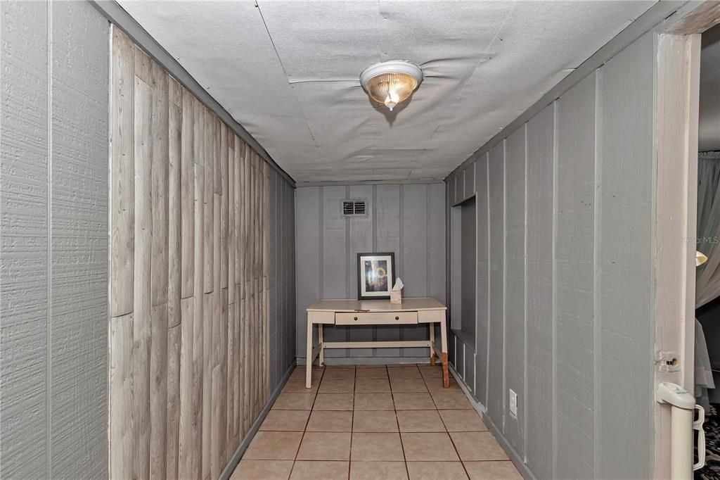 На продажу: $198,000 (4 спален, 2 ванн, 1686 Квадратных фут)