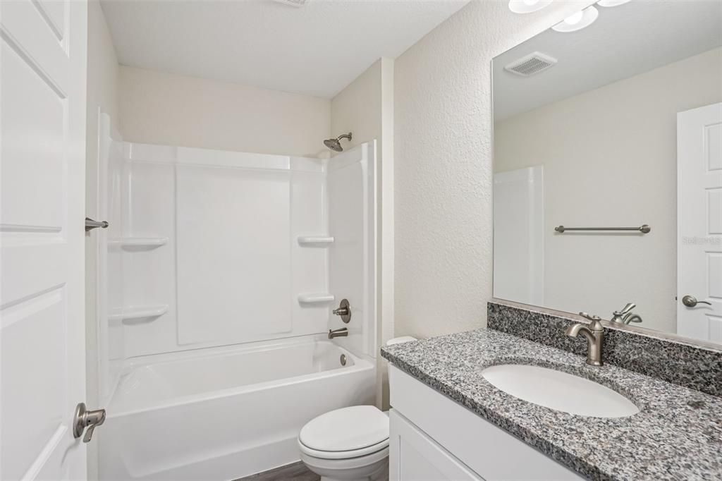 Active With Contract: $289,900 (3 beds, 2 baths, 1453 Square Feet)