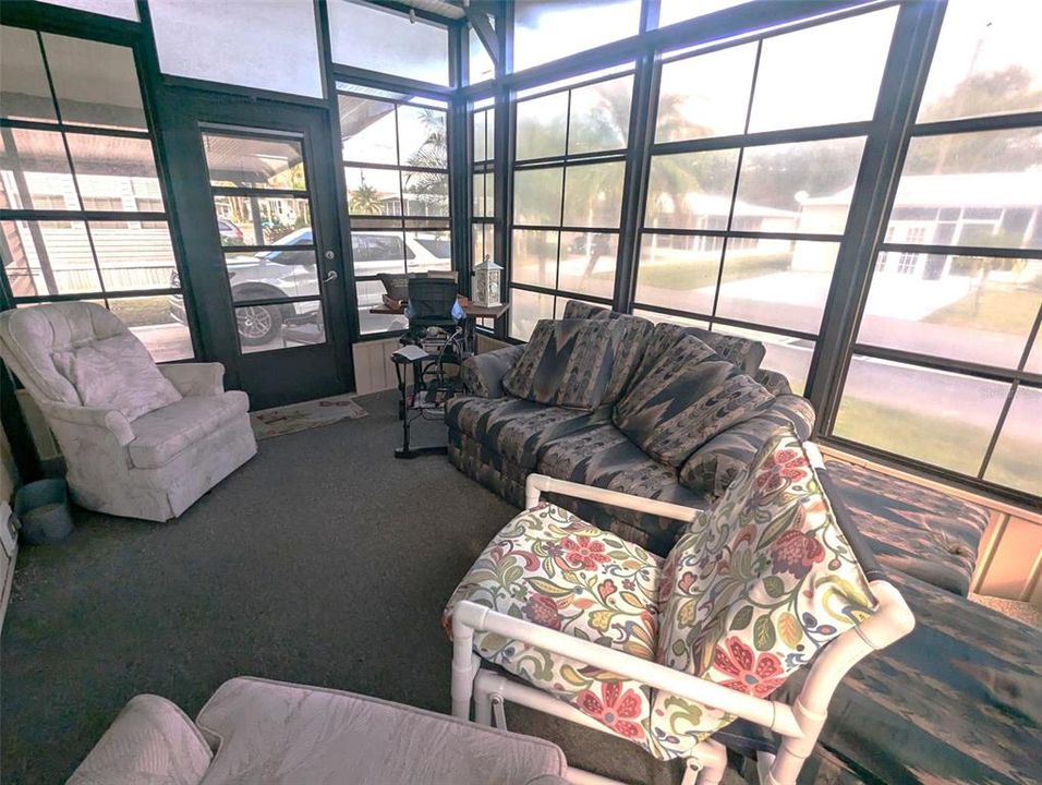 Activo con contrato: $60,000 (2 camas, 2 baños, 864 Pies cuadrados)