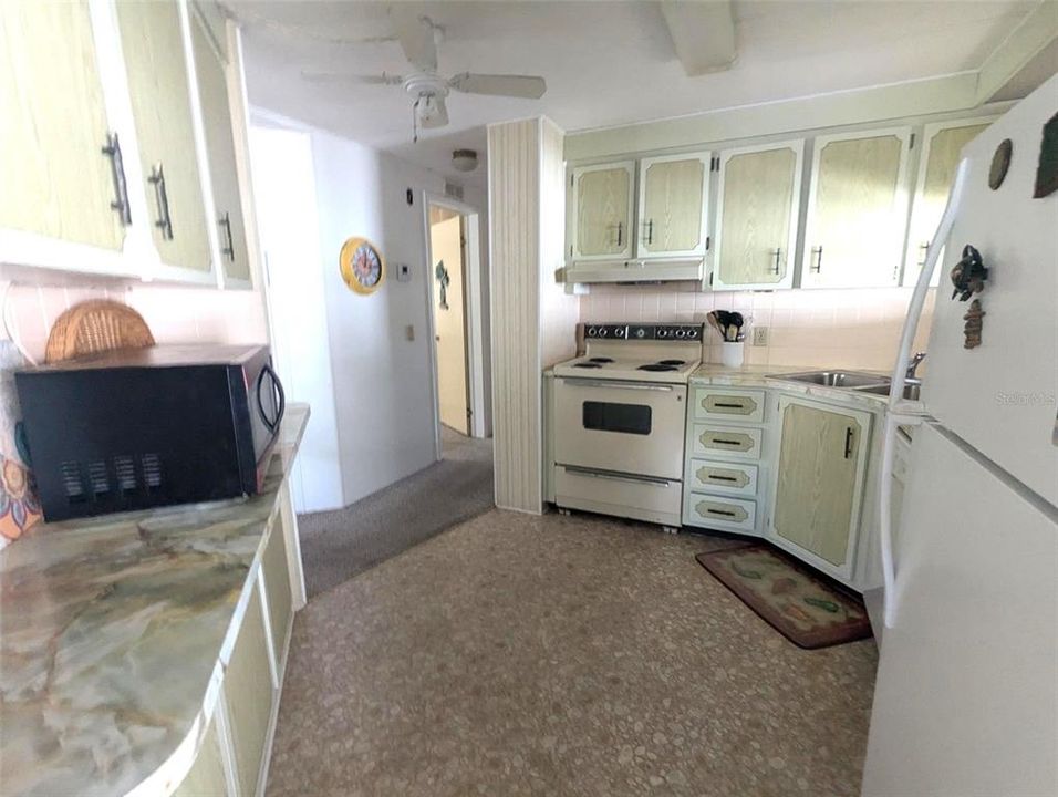 Activo con contrato: $60,000 (2 camas, 2 baños, 864 Pies cuadrados)