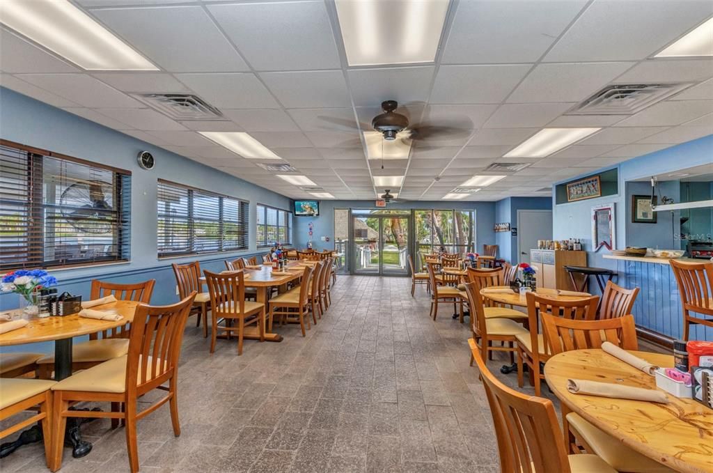 Activo con contrato: $60,000 (2 camas, 2 baños, 864 Pies cuadrados)