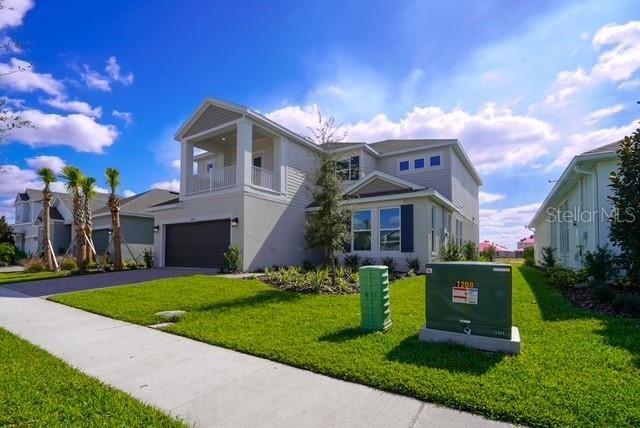 出租: $3,300 (5 贝兹, 4 浴室, 3422 平方英尺)