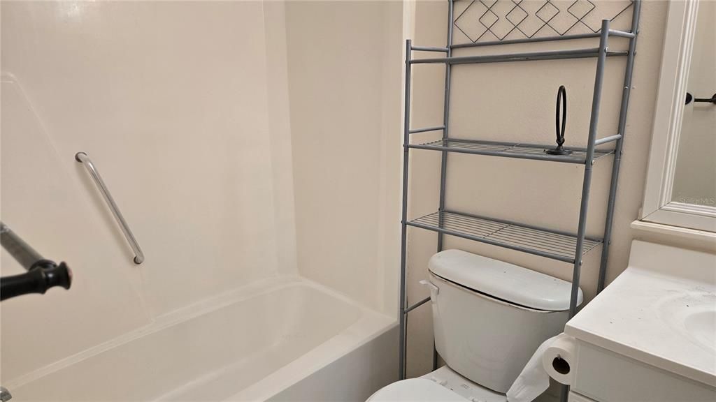 En Renta: $1,700 (3 camas, 2 baños, 992 Pies cuadrados)