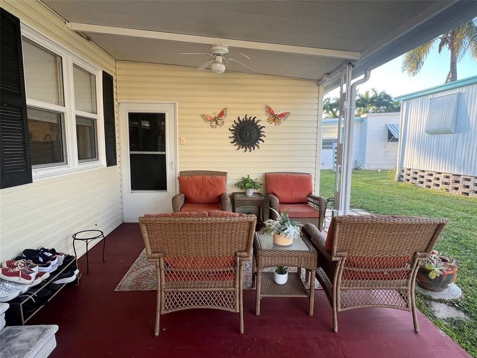 For Sale: $169,900 (2 beds, 2 baths, 1248 Square Feet)