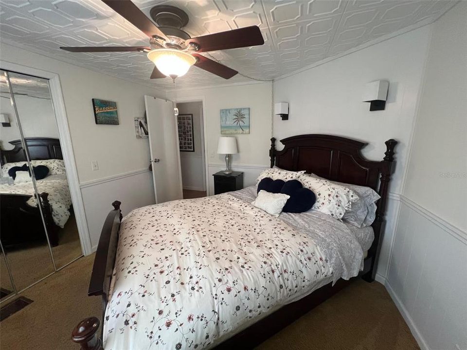 For Sale: $169,900 (2 beds, 2 baths, 1248 Square Feet)