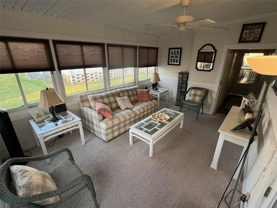 For Sale: $169,900 (2 beds, 2 baths, 1248 Square Feet)