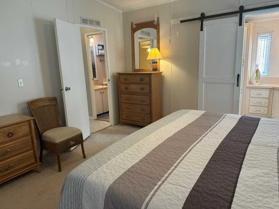 For Sale: $135,000 (2 beds, 2 baths, 1152 Square Feet)