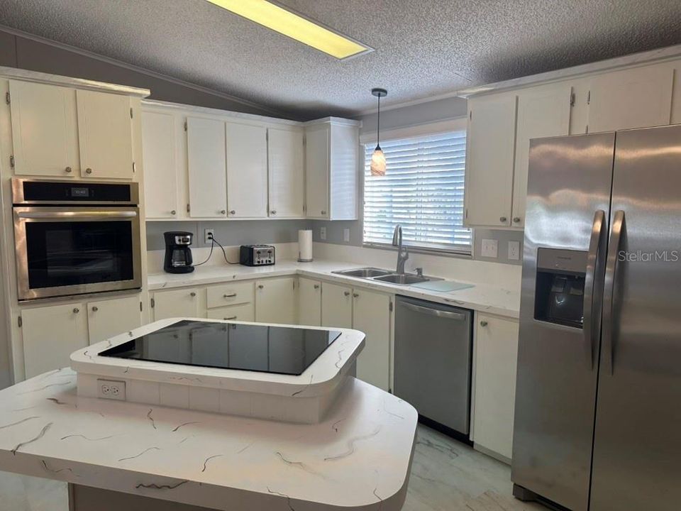 For Sale: $135,000 (2 beds, 2 baths, 1152 Square Feet)