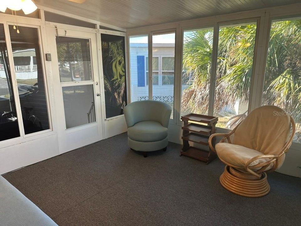 For Sale: $135,000 (2 beds, 2 baths, 1152 Square Feet)