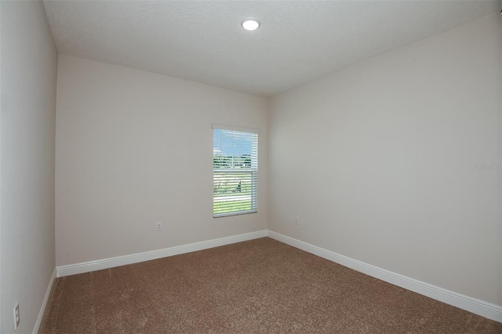 For Sale: $574,990 (5 beds, 3 baths, 3288 Square Feet)