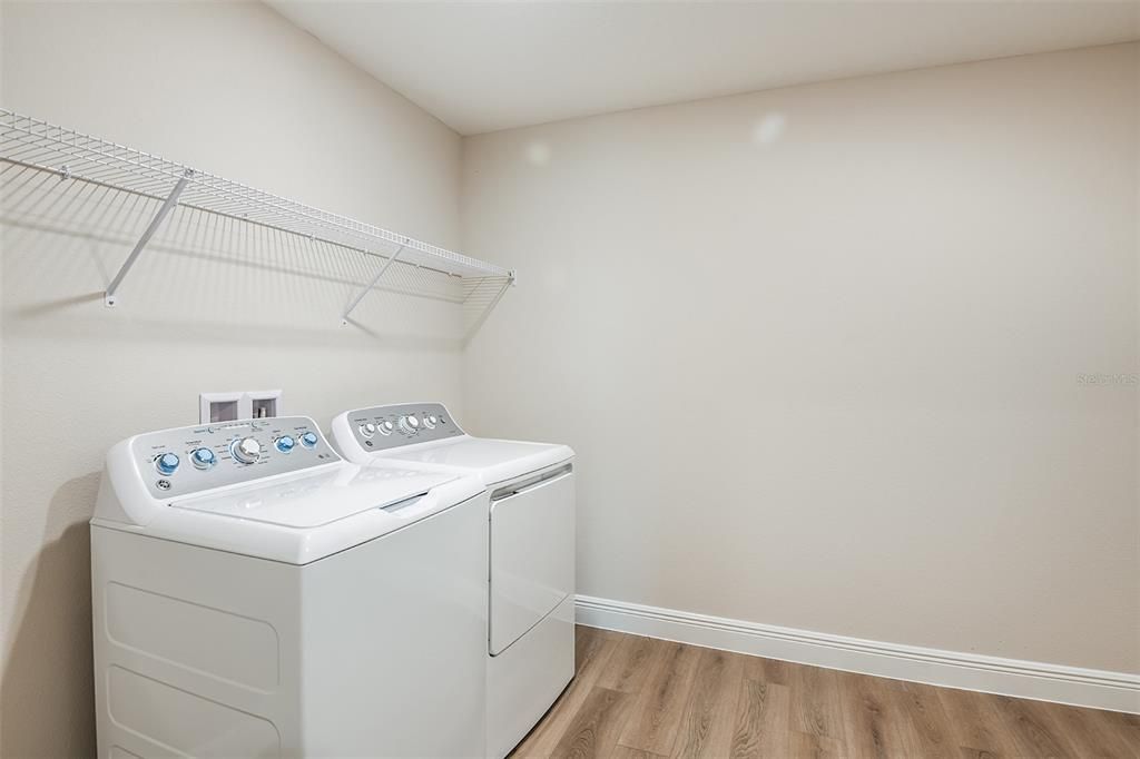 For Sale: $574,990 (5 beds, 3 baths, 3288 Square Feet)