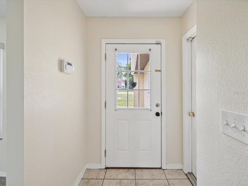 For Sale: $274,900 (3 beds, 2 baths, 1482 Square Feet)