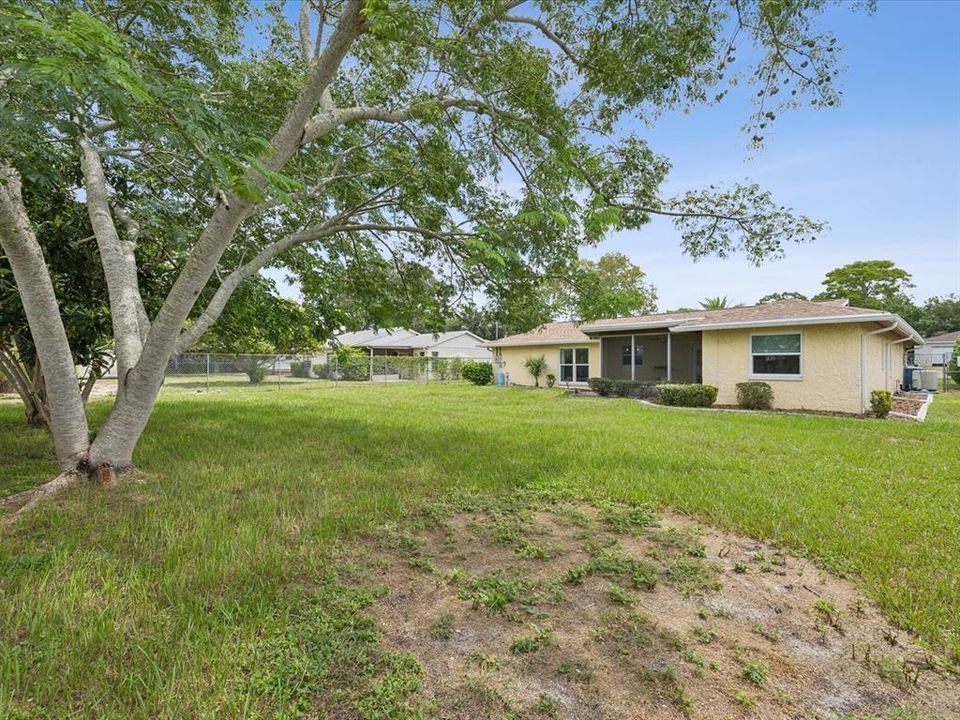 For Sale: $274,900 (3 beds, 2 baths, 1482 Square Feet)