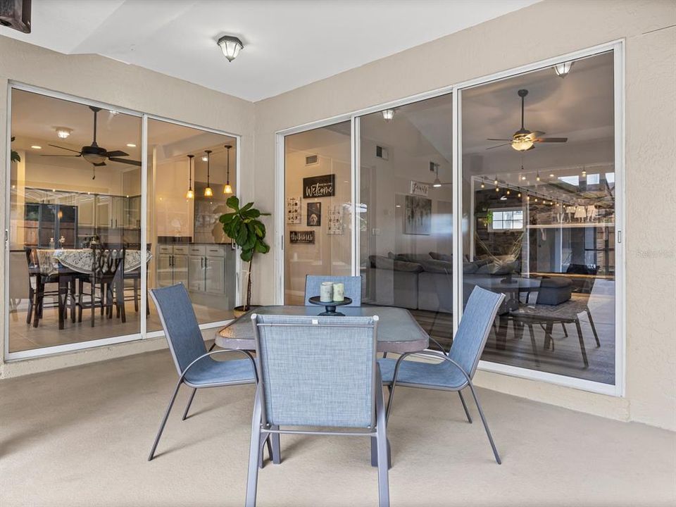 合同活跃: $749,000 (5 贝兹, 3 浴室, 3407 平方英尺)