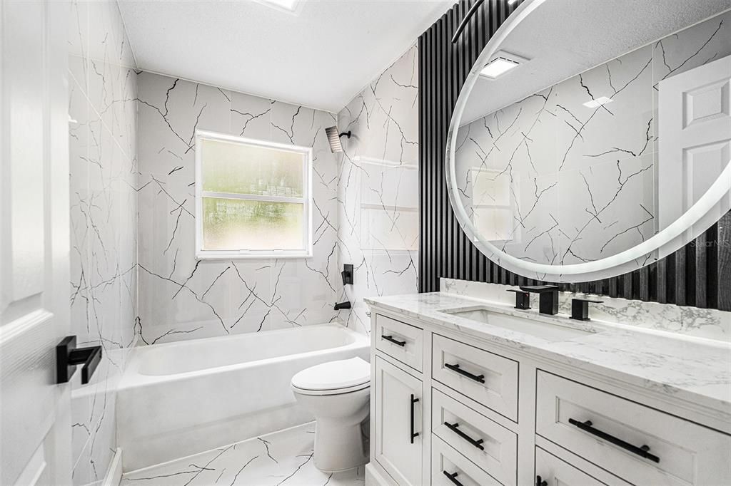 For Sale: $384,900 (3 beds, 2 baths, 1720 Square Feet)