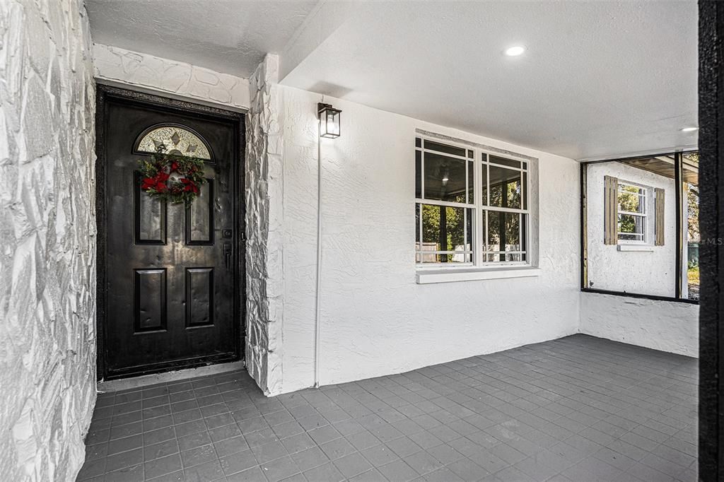 For Sale: $384,900 (3 beds, 2 baths, 1720 Square Feet)