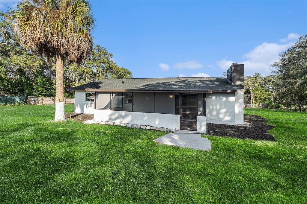 For Sale: $384,900 (3 beds, 2 baths, 1720 Square Feet)