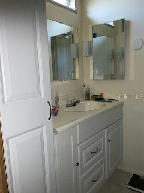 For Sale: $199,900 (3 beds, 2 baths, 1320 Square Feet)