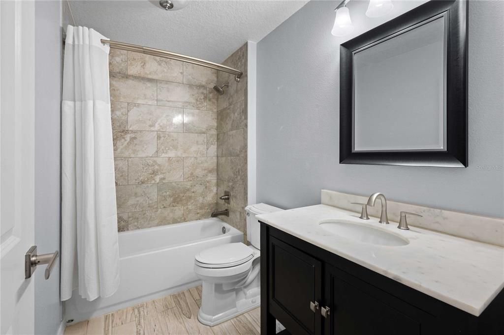 For Sale: $715,000 (3 beds, 2 baths, 1456 Square Feet)