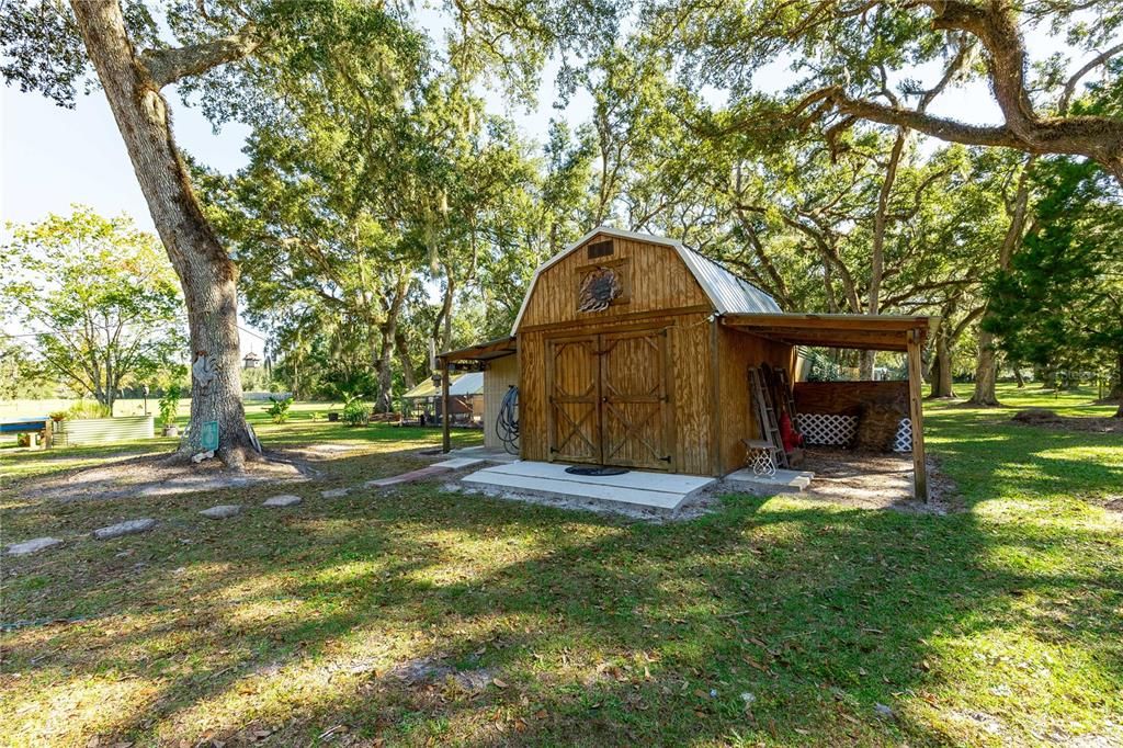 For Sale: $715,000 (3 beds, 2 baths, 1456 Square Feet)