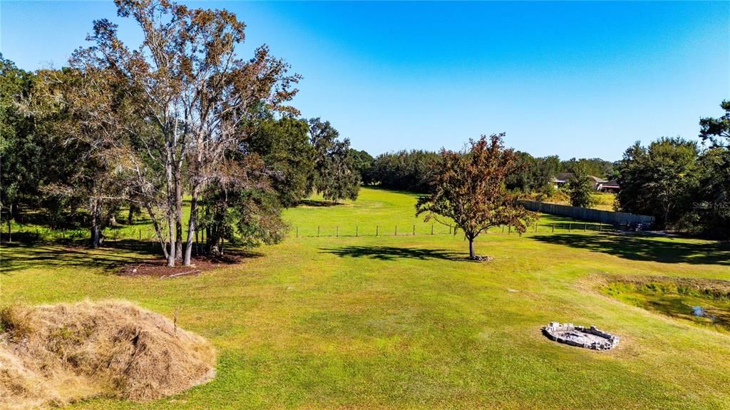 For Sale: $715,000 (3 beds, 2 baths, 1456 Square Feet)