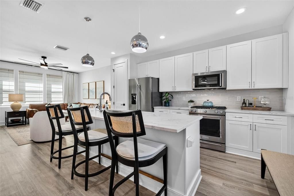 Active With Contract: $799,000 (3 beds, 3 baths, 1990 Square Feet)