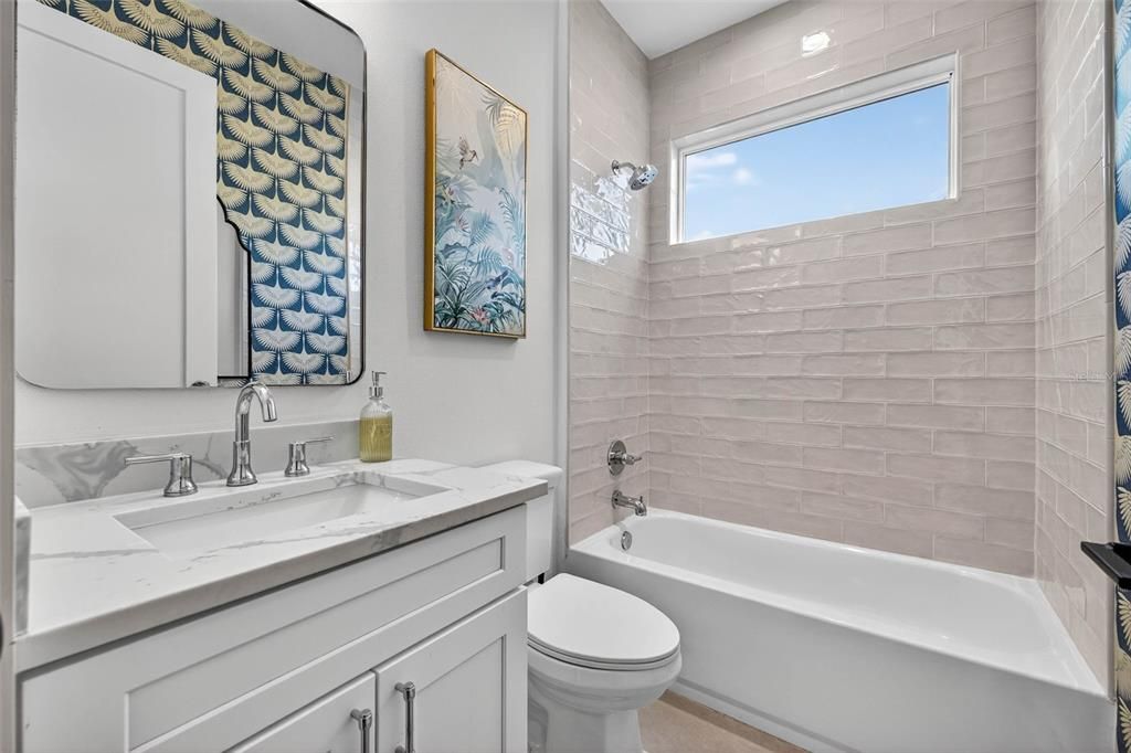 Active With Contract: $799,000 (3 beds, 3 baths, 1990 Square Feet)