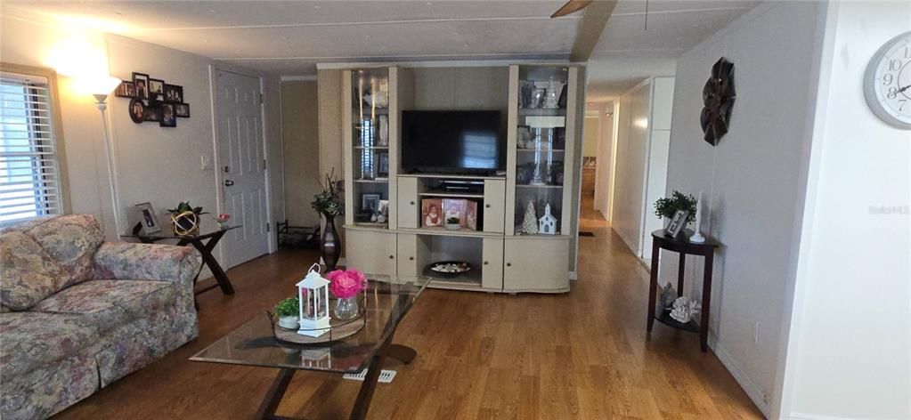 En Venta: $175,900 (3 camas, 2 baños, 1152 Pies cuadrados)