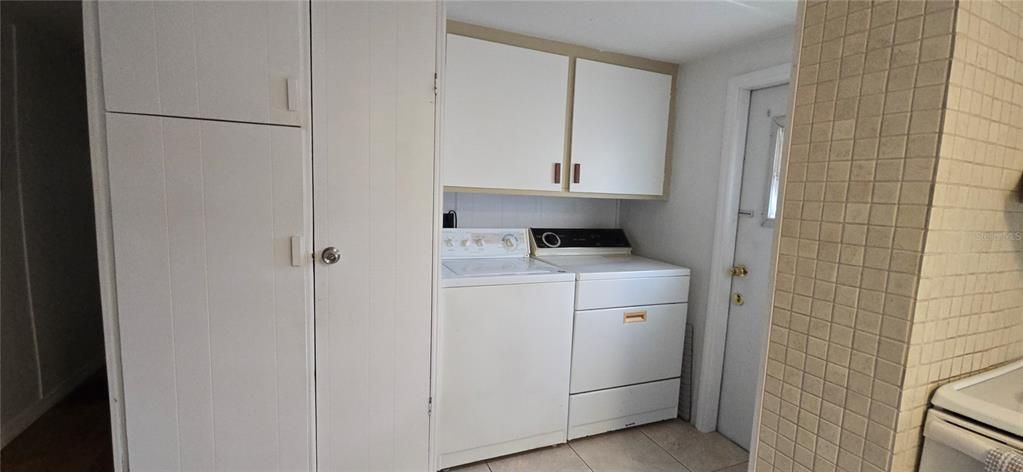 En Venta: $175,900 (3 camas, 2 baños, 1152 Pies cuadrados)