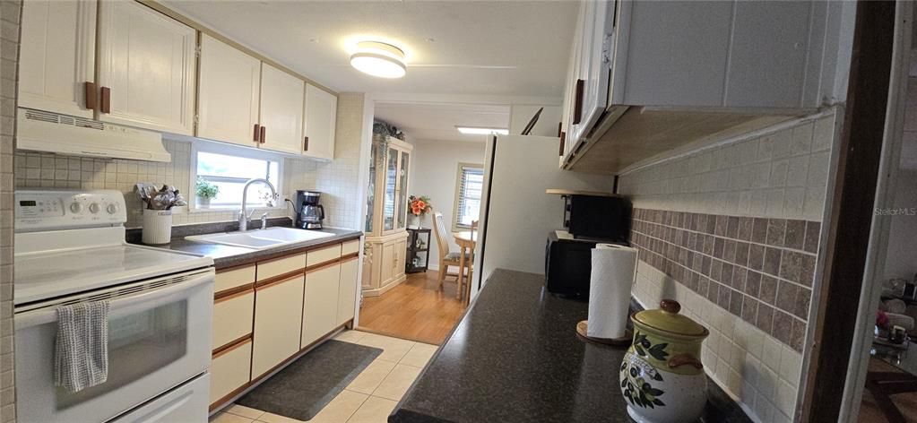 En Venta: $175,900 (3 camas, 2 baños, 1152 Pies cuadrados)