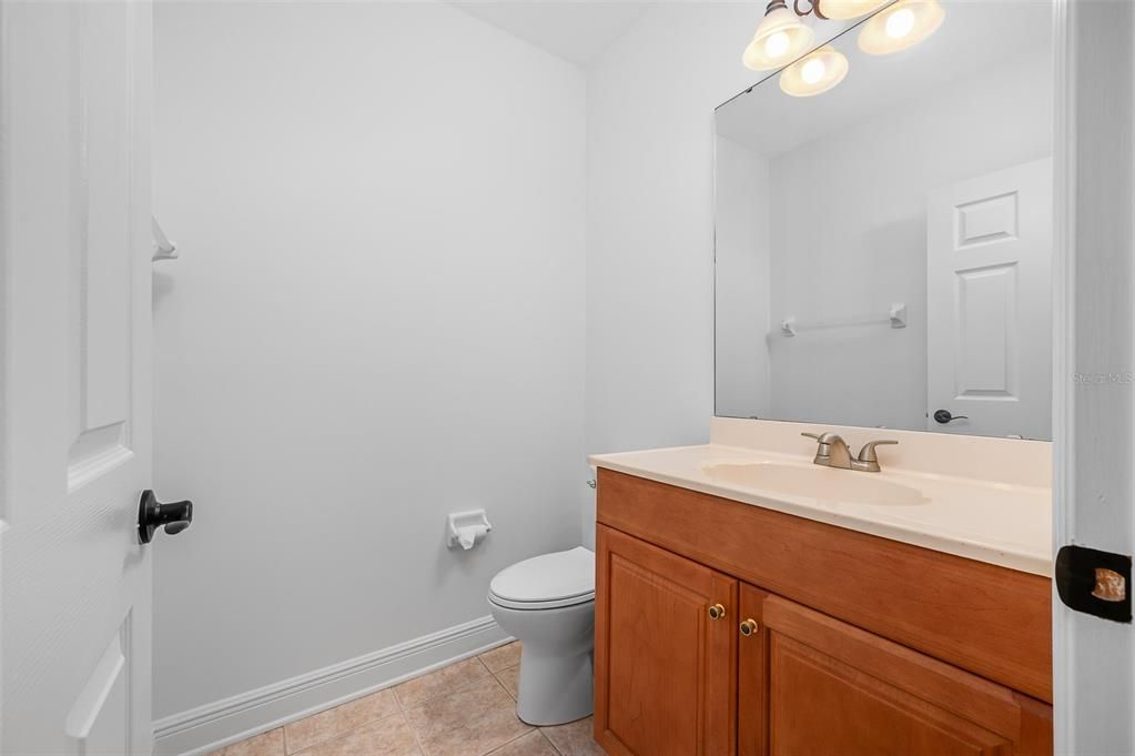 En Venta: $775,000 (4 camas, 3 baños, 3471 Pies cuadrados)