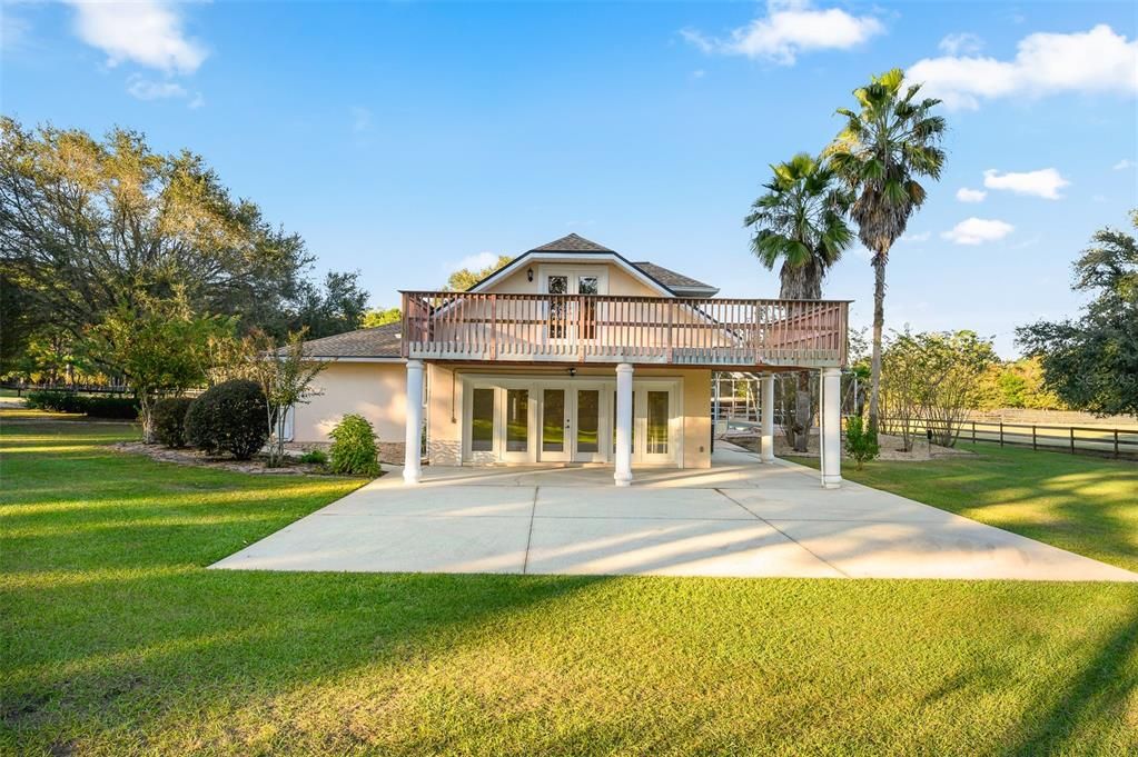 En Venta: $775,000 (4 camas, 3 baños, 3471 Pies cuadrados)