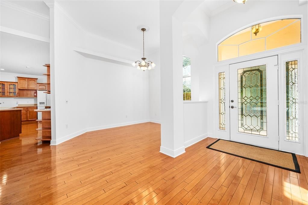 En Venta: $775,000 (4 camas, 3 baños, 3471 Pies cuadrados)