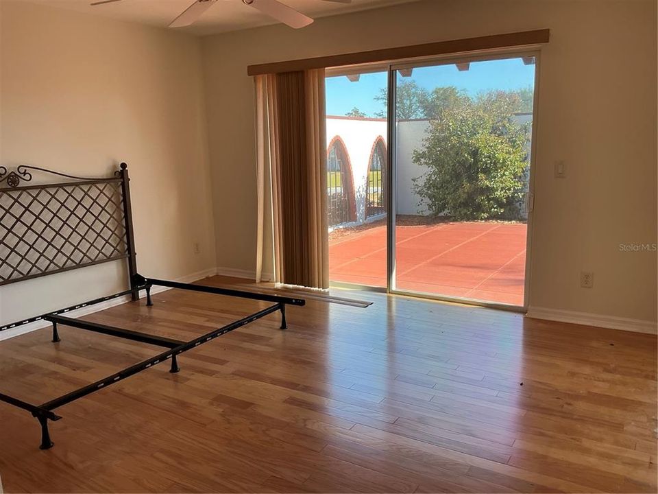 For Sale: $899,000 (4 beds, 3 baths, 3131 Square Feet)