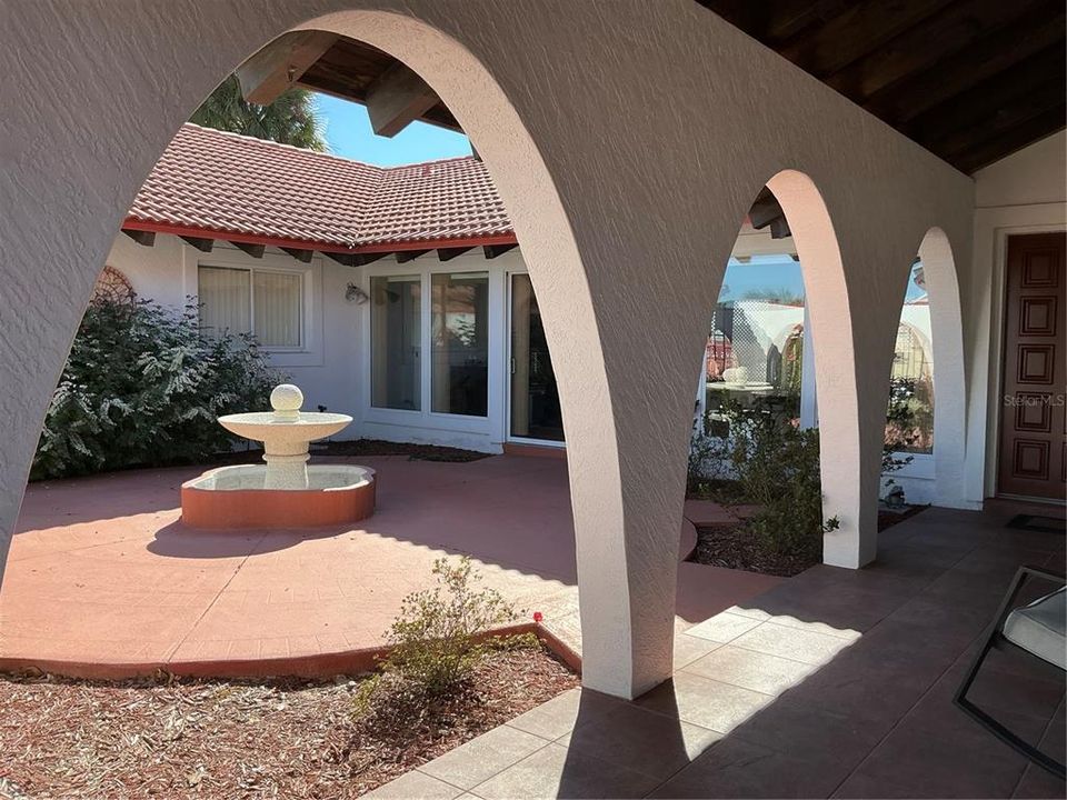 For Sale: $899,000 (4 beds, 3 baths, 3131 Square Feet)