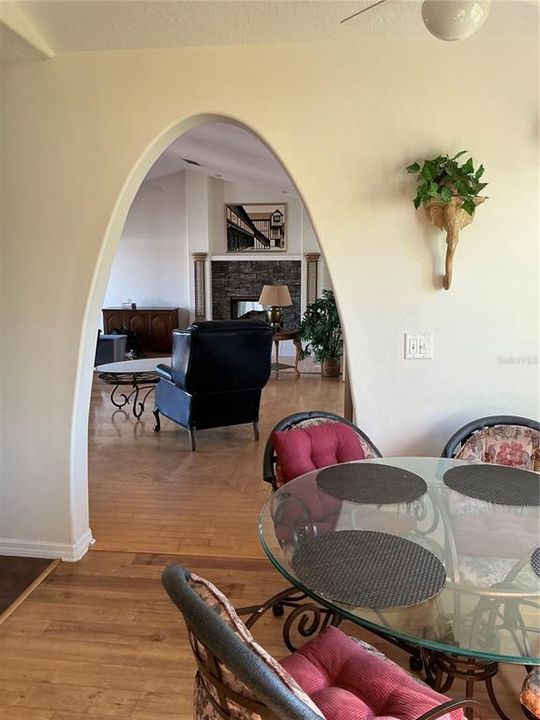 For Sale: $899,000 (4 beds, 3 baths, 3131 Square Feet)