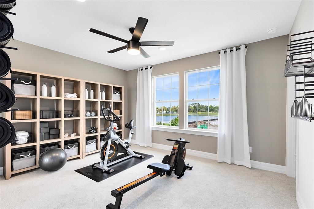 合同活跃: $536,220 (4 贝兹, 3 浴室, 2894 平方英尺)