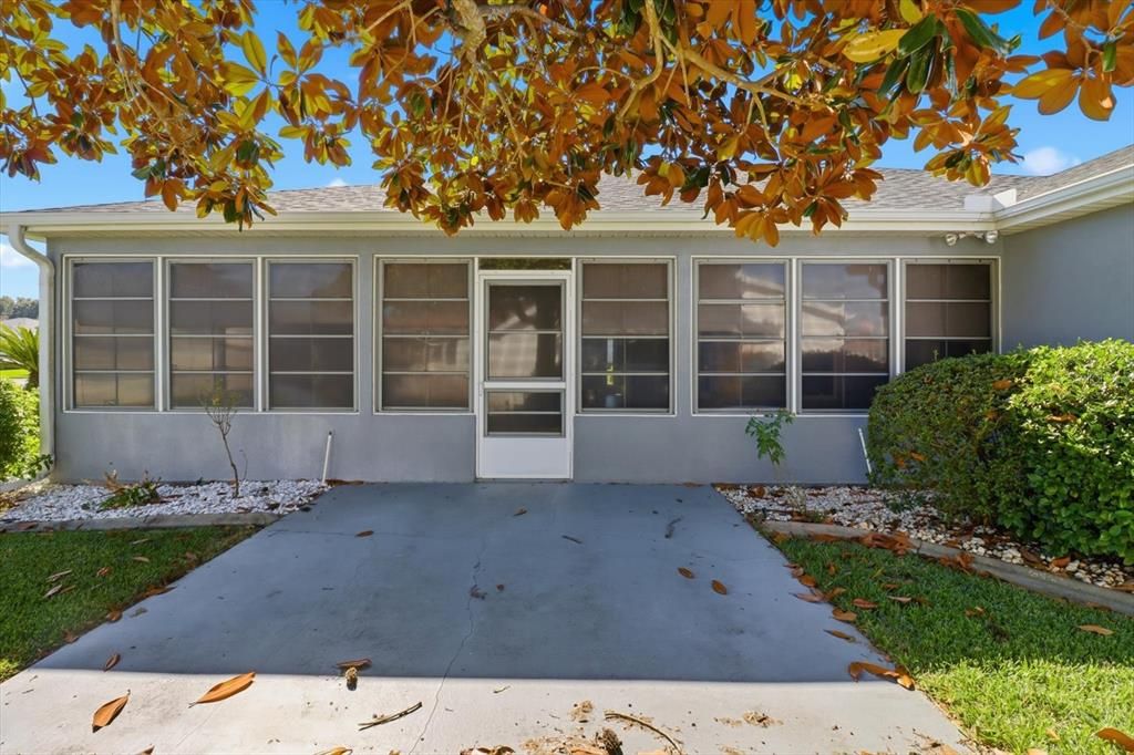 For Sale: $269,000 (3 beds, 2 baths, 1974 Square Feet)