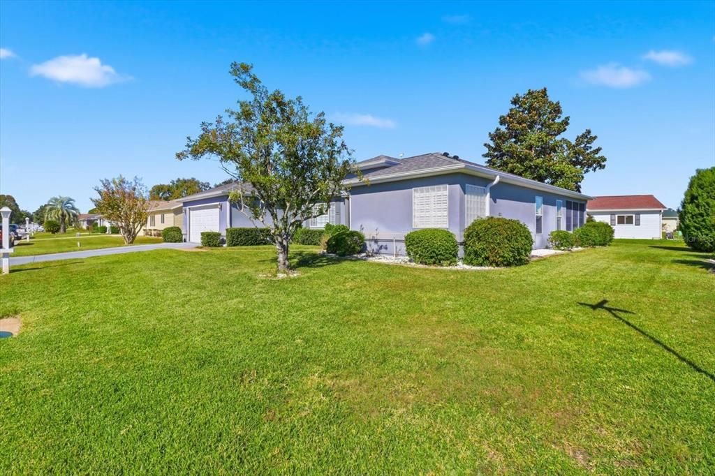 For Sale: $269,000 (3 beds, 2 baths, 1974 Square Feet)