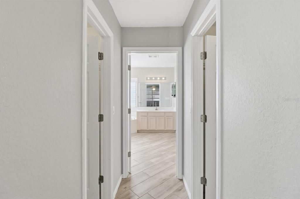 For Sale: $269,000 (3 beds, 2 baths, 1974 Square Feet)