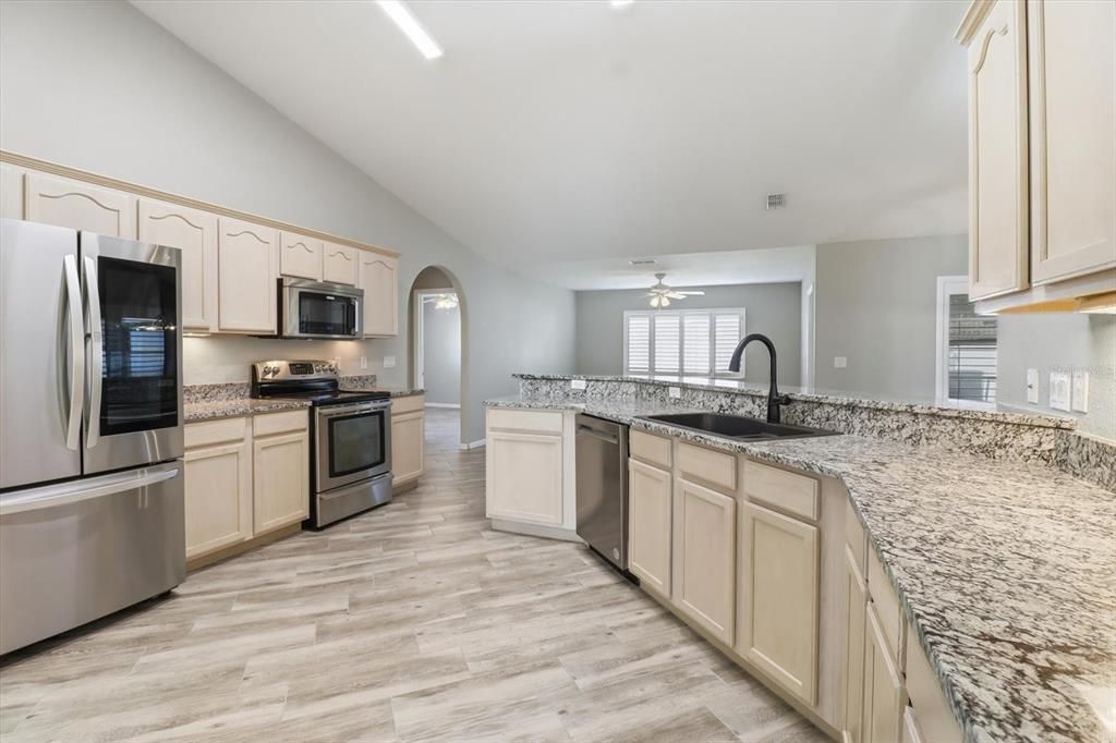 For Sale: $269,000 (3 beds, 2 baths, 1974 Square Feet)