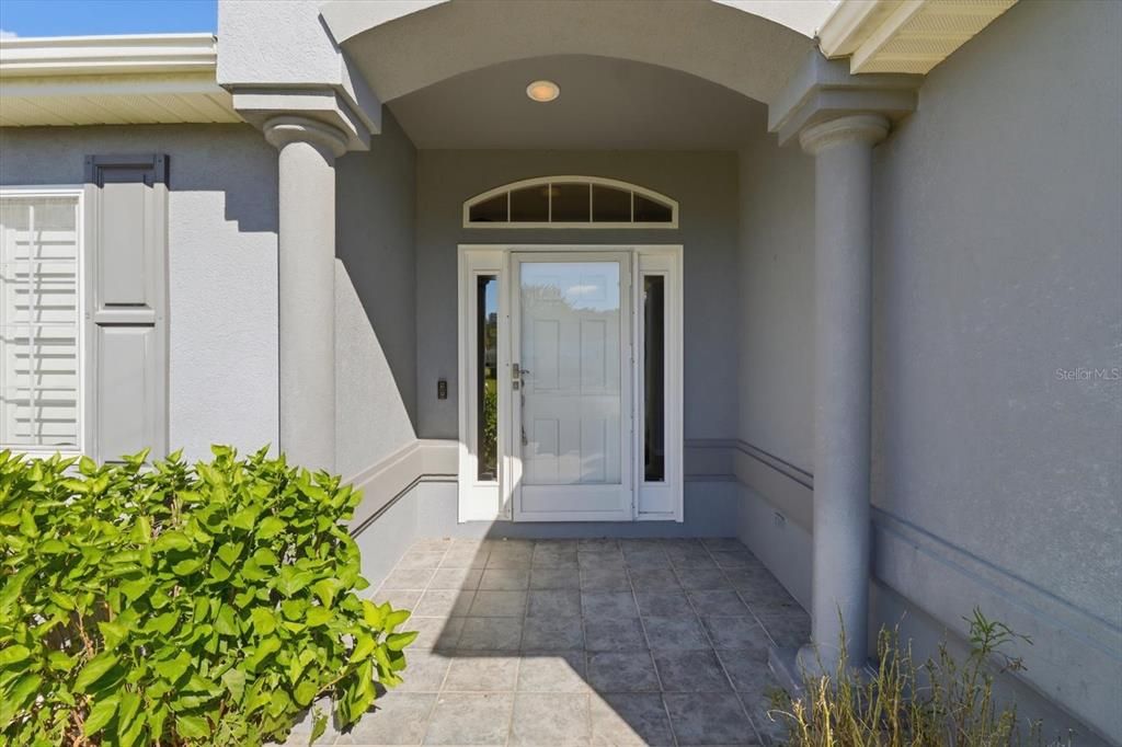 For Sale: $269,000 (3 beds, 2 baths, 1974 Square Feet)