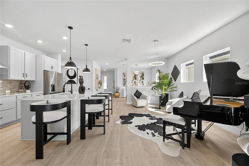 For Sale: $560,000 (4 beds, 3 baths, 2213 Square Feet)